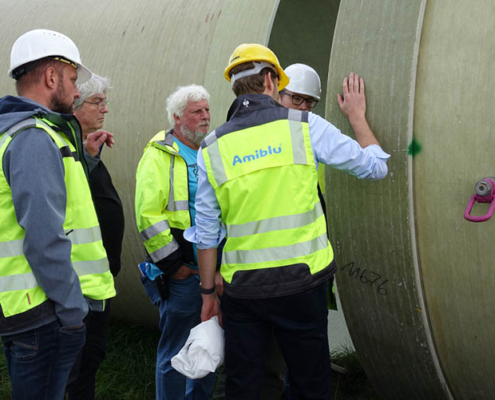 Besucher beim Baustellentag von Amiblu und medl in Mülheim a.d.R.