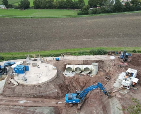 Komplettlösung aus GFK beim Abwasserpumpwerk und RÜB Schmölz in Markt Küps